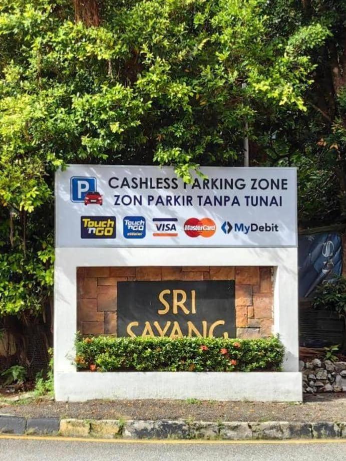 Sri Sayang Pearl View Apartment Batu Feringgi Luaran gambar