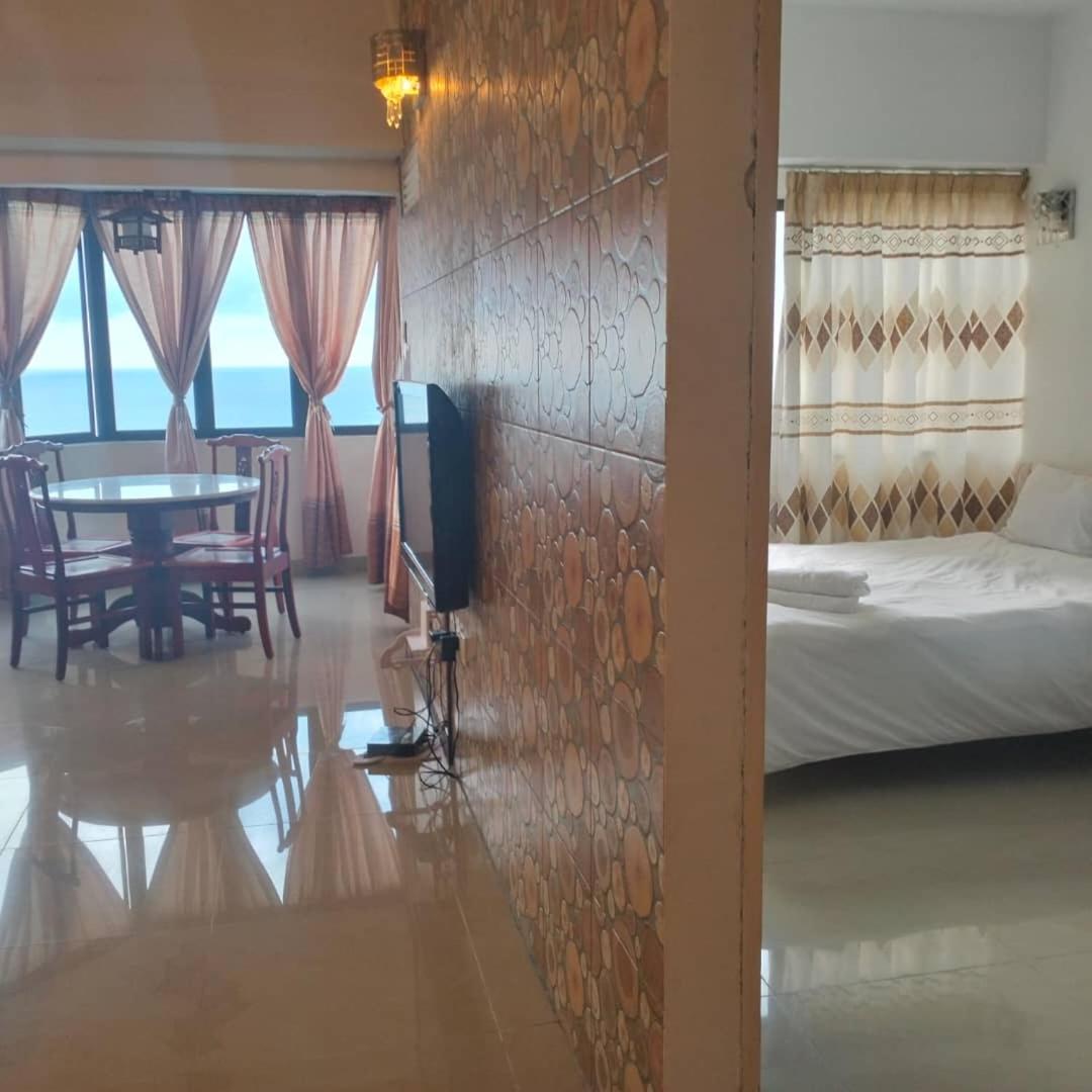 Sri Sayang Pearl View Apartment Batu Feringgi Luaran gambar