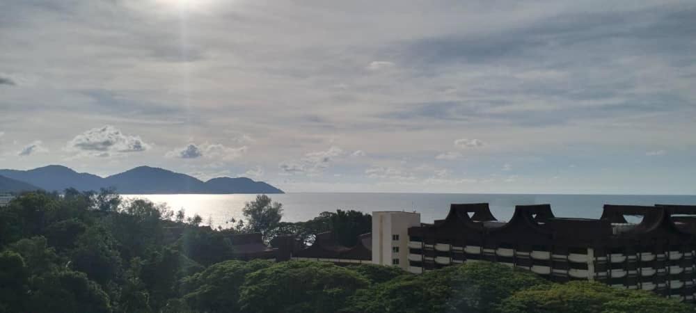 Sri Sayang Pearl View Apartment Batu Feringgi Bilik gambar