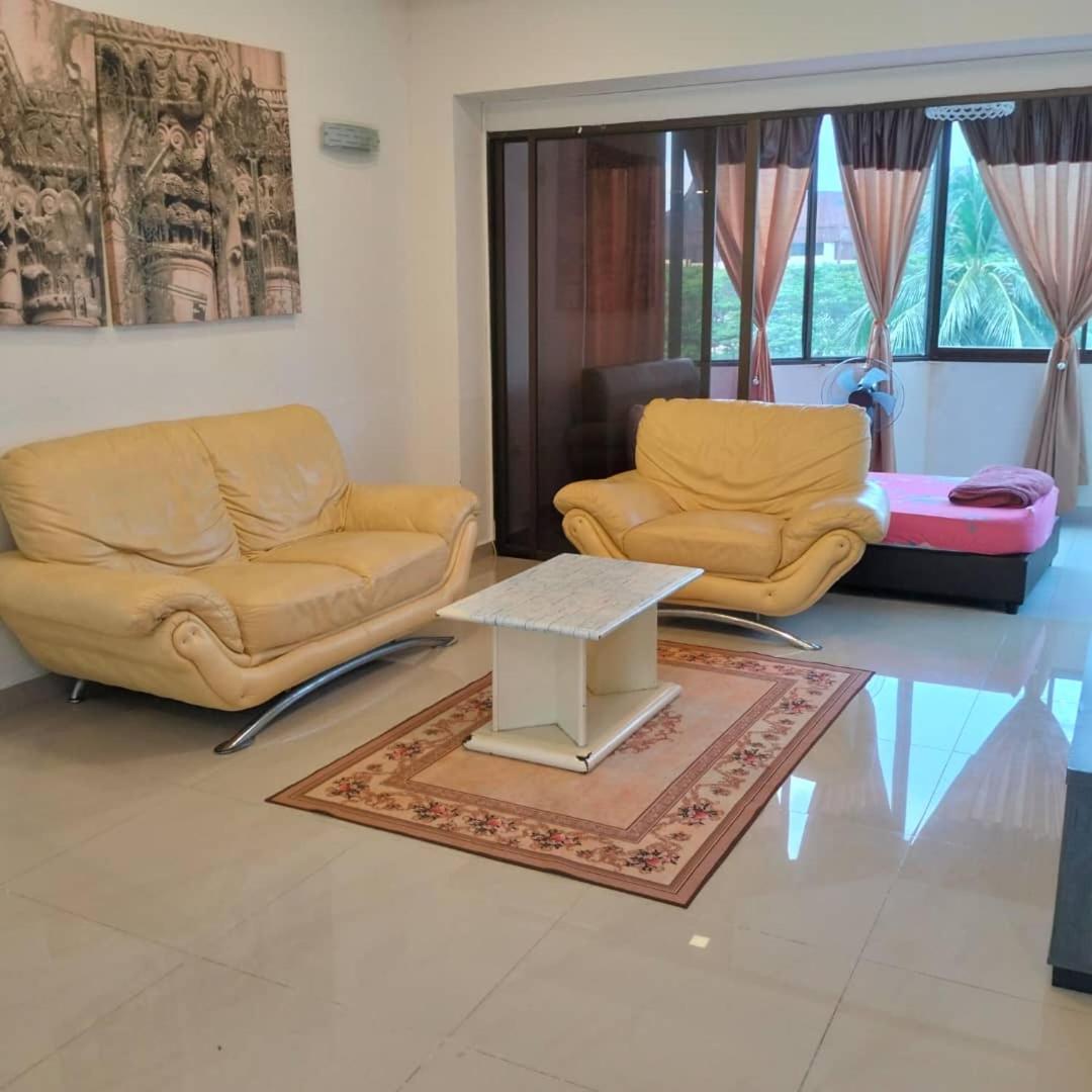 Sri Sayang Pearl View Apartment Batu Feringgi Luaran gambar